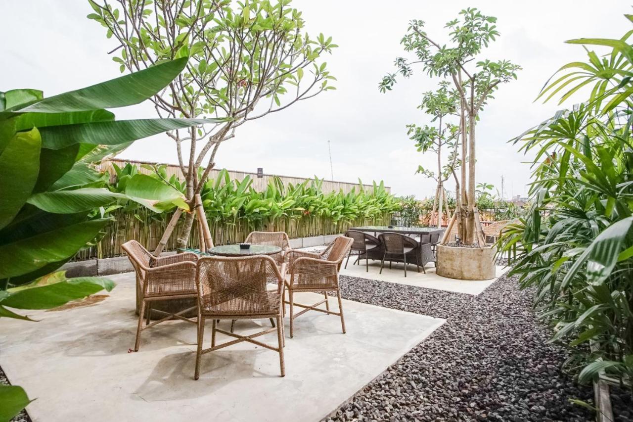 Tanaga Coliving Hotel Seminyak Kültér fotó