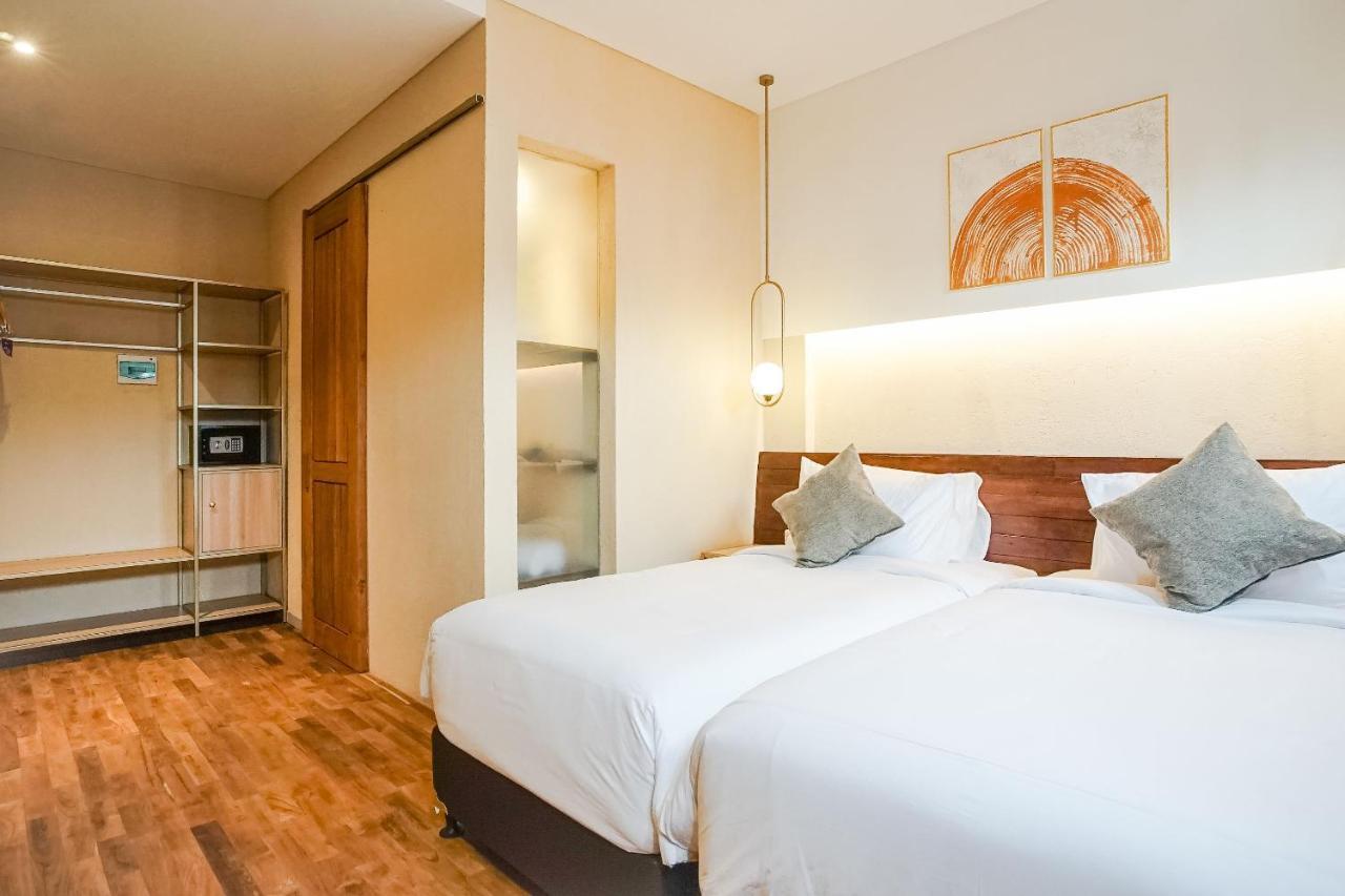 Tanaga Coliving Hotel Seminyak Kültér fotó