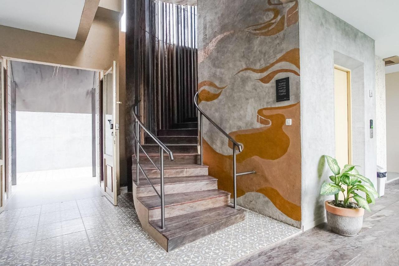 Tanaga Coliving Hotel Seminyak Kültér fotó
