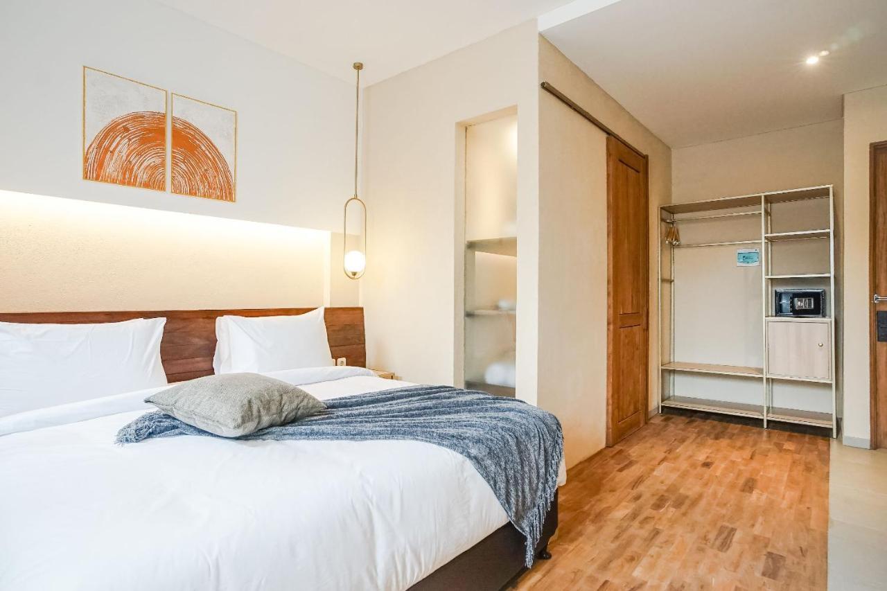 Tanaga Coliving Hotel Seminyak Kültér fotó