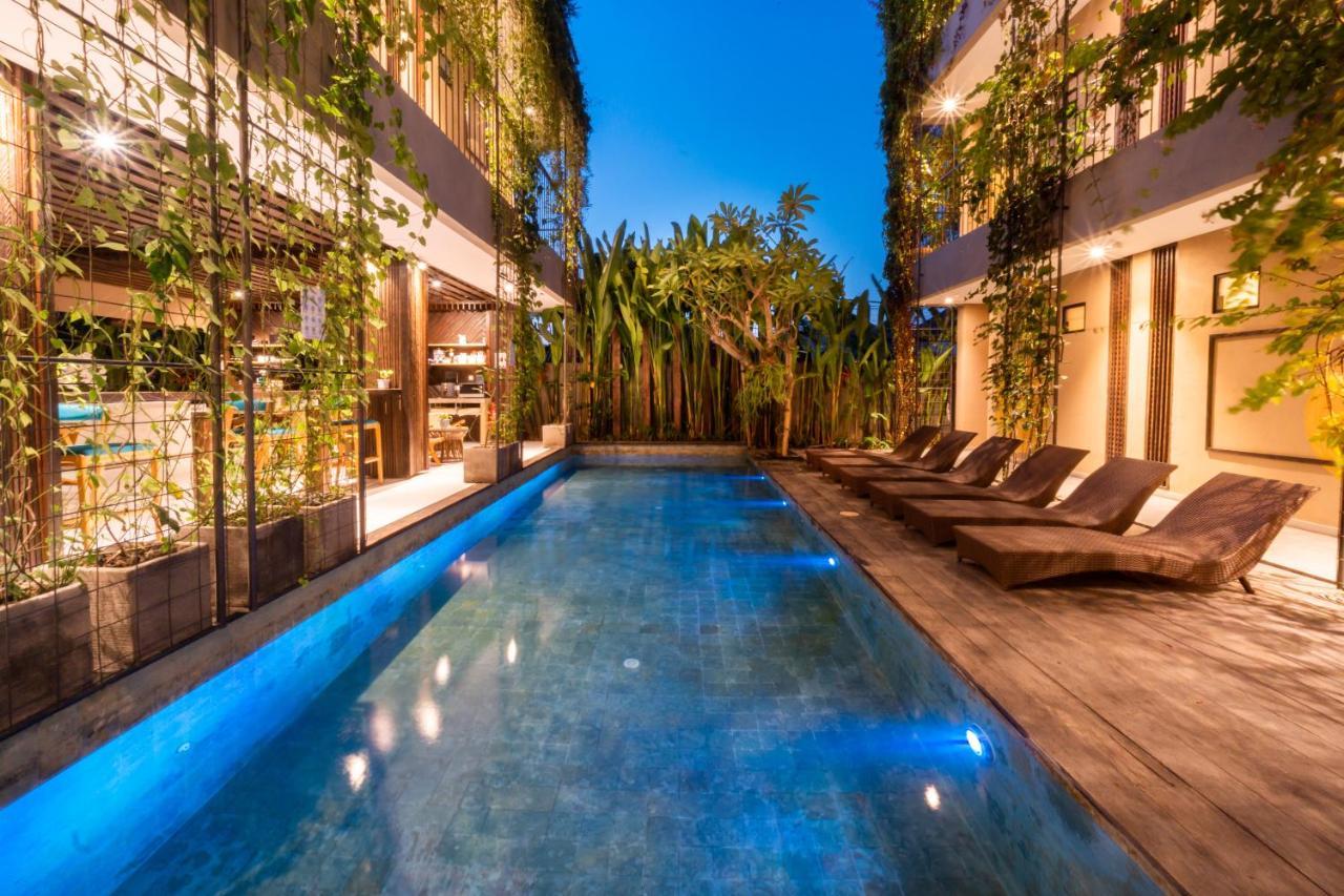 Tanaga Coliving Hotel Seminyak Kültér fotó