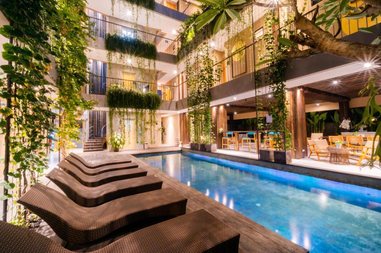 Tanaga Coliving Hotel Seminyak Kültér fotó