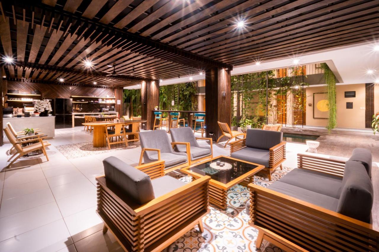 Tanaga Coliving Hotel Seminyak Kültér fotó